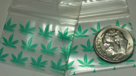 Original Apple Bags resealable leaf-patterned bags, 1.25"x1", for storing small items or snacks.