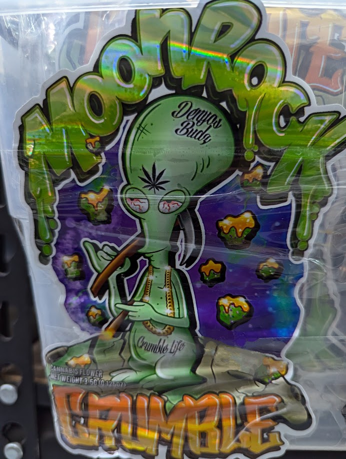 Smell-proof Moonrock Crumble Mylar Bags by The Baggie Store, 50-pack, with resealable closures and metallic finish.