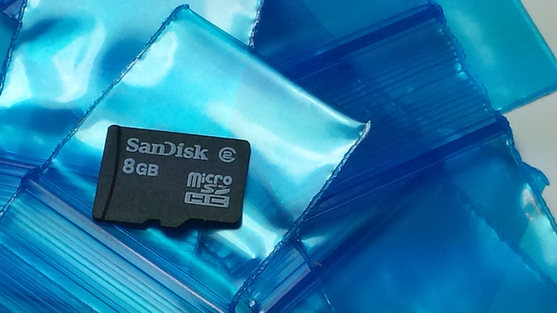 1010 Original Mini Ziplock 2.5mil Plastic Bags 1" x 1" Reclosable Baggies (Blue) - The Baggie Store