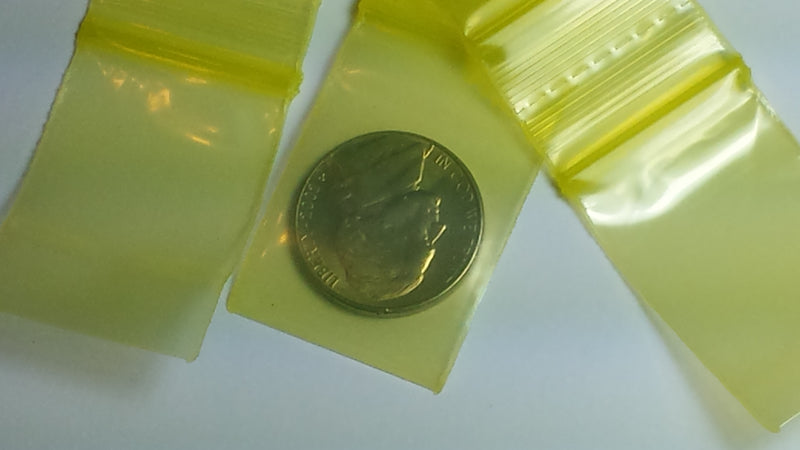 1015 Original Mini Ziplock 2.5mil Plastic Bags 1" x 1.5" Reclosable Baggies (Yellow) - The Baggie Store