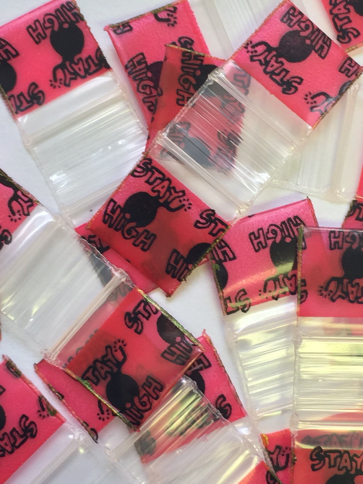Resealable 1212 Original Apple Bags in 1/2 inch by 1/2 inch size, designed for secure storage and freshness.