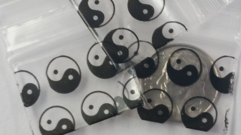 1034 Original Mini Ziplock 2.5mil Plastic Bags 1" x 3/4" Reclosable Baggies (Taiji/Yin Yang) - The Baggie Store