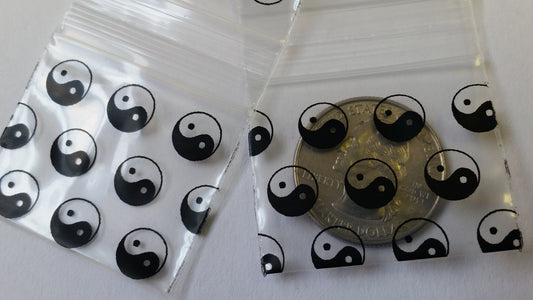 Original Apple Bags resealable bags with TaiJi/Yin Yang design, 1.5" x 1.25" size, featuring black and white artwork.