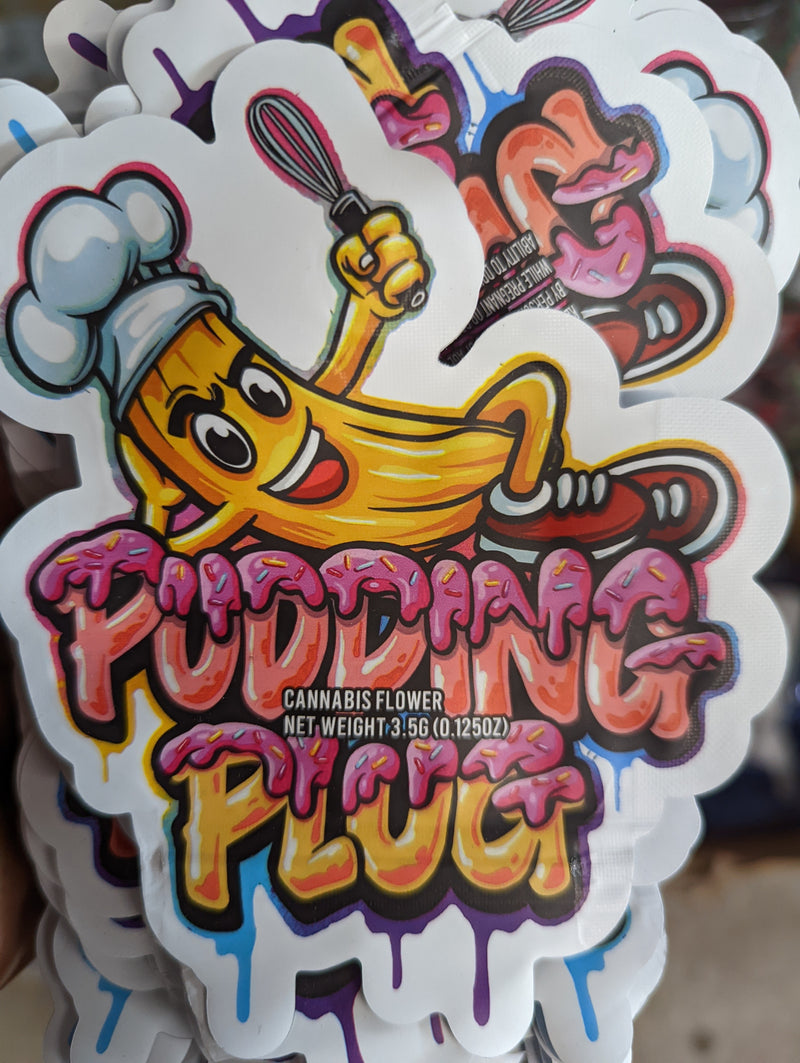 Smell-proof Pudding Plug Mylar Bags by The Baggie Store, 50-pack, featuring resealable, durable foil packaging for secure storage.