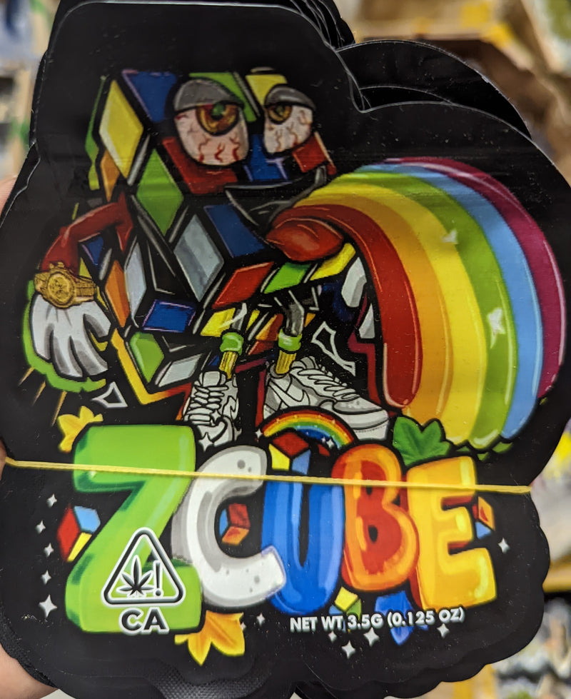 Smell-proof Z Cube Mylar Bags by The Baggie Store, 50-pack, with resealable zippers for secure storage and freshness.