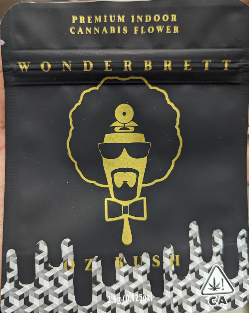 Smell-proof OZ Kush Mylar Bags by The Baggie Store, 50-pack, showing durable, resealable storage bags with secure closure.