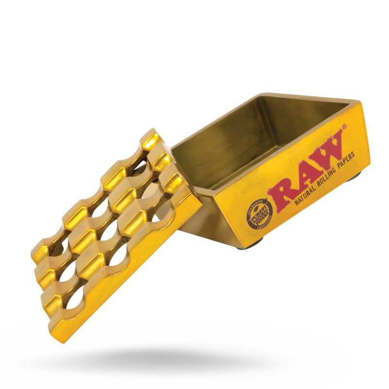 RAW VanASH ashtray with a sleek, circular design and RAW branding, perfect for holding cigarette ashes and butts.
